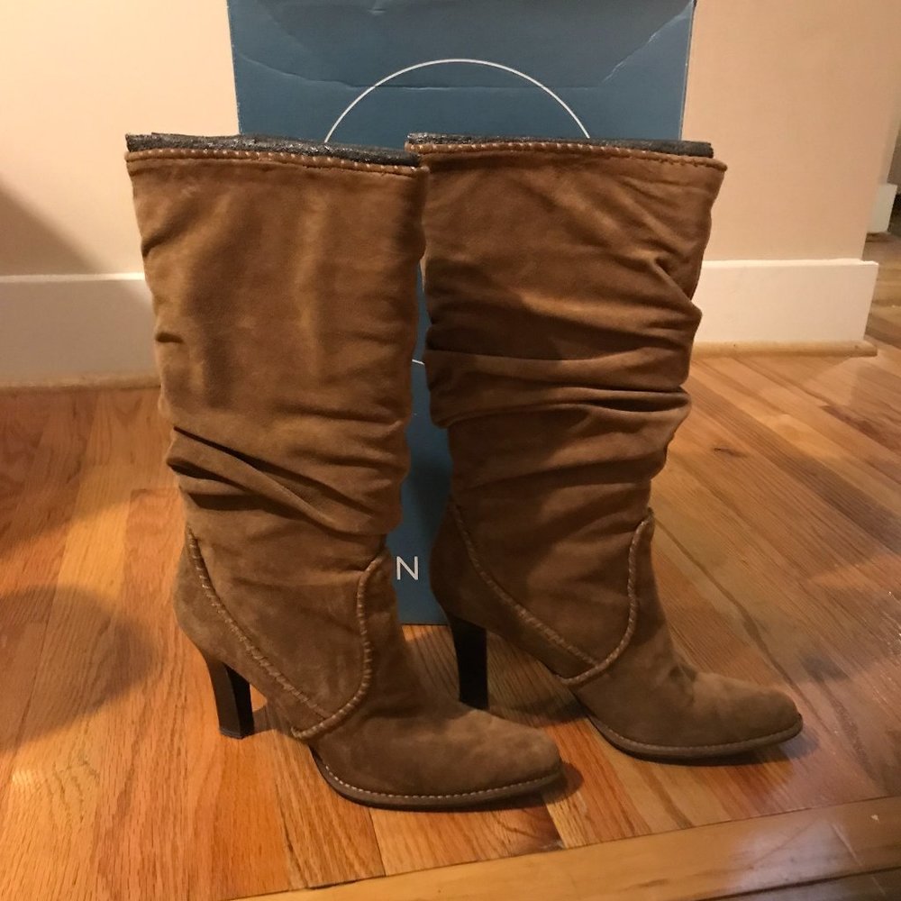 10M Nine West Toffee Suede Slouch Boots